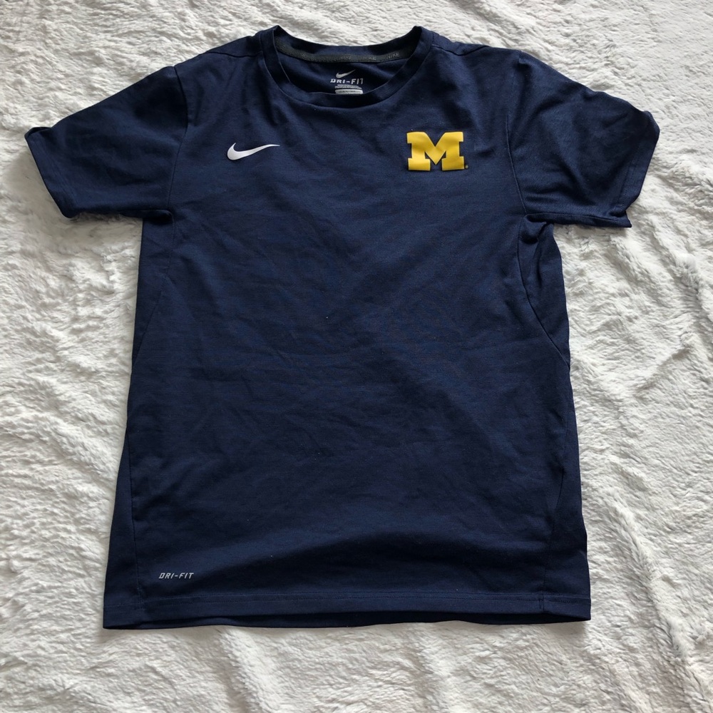 Michigan Nike shirt